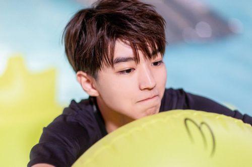 王俊凯站姐爆料最新,揭秘偶像幕后生活点滴